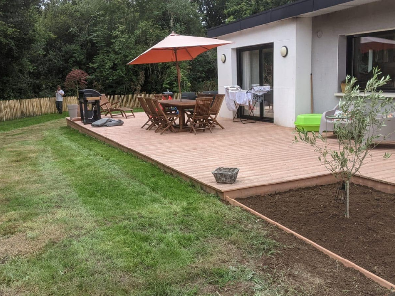 Terrasses bois et création d’allées par Prolame - réalisation 99
