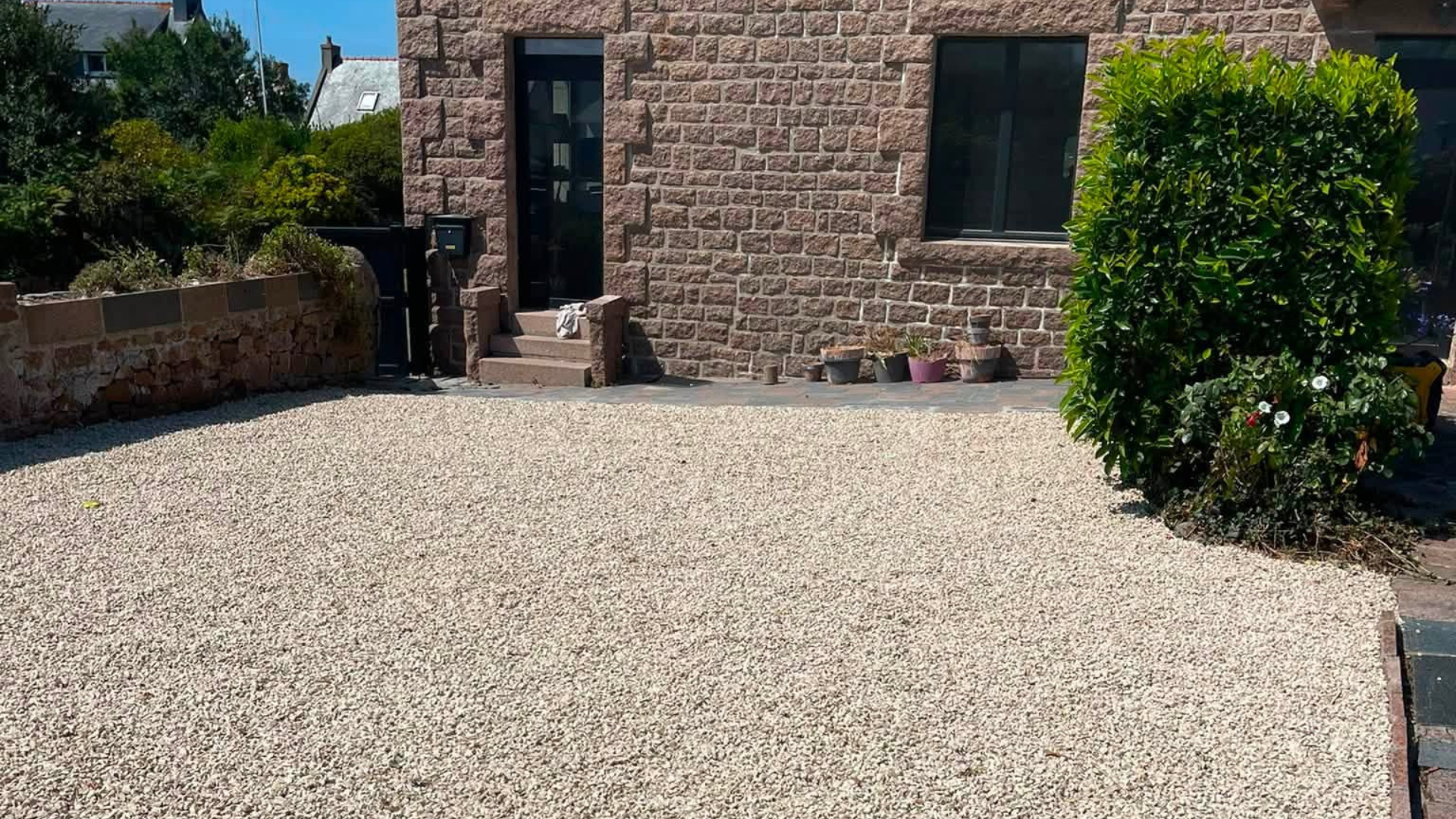 Création de terrasse bois et d’allée réalisée par Prolame